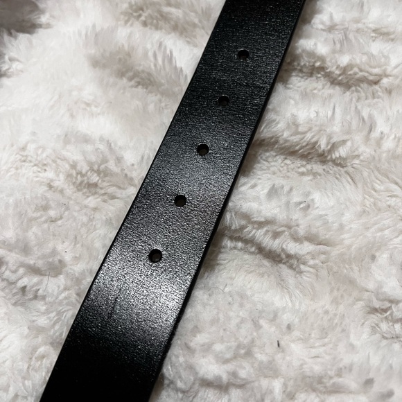 ****SOLD****Banana Republic NWOT genuine leather belt. ***Never worn - Picture 3 of 3